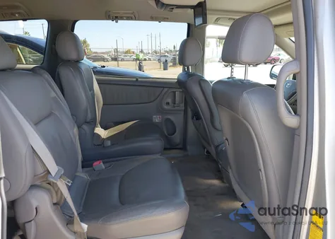 2005 Toyota Sienna Xle Limited from USA, damaged, VIN 5TDZA22C85S327130